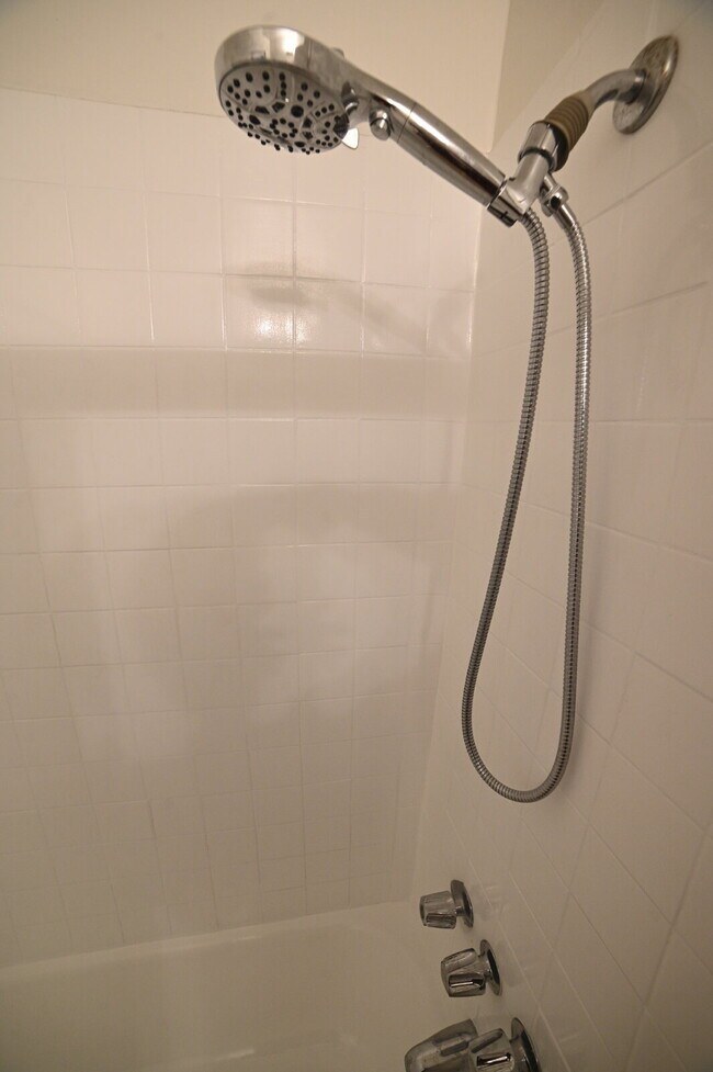 Building Photo - Newly remodeled studio in a gated building...