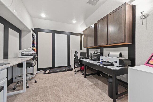 Building Photo - 311 Tangerine Dr