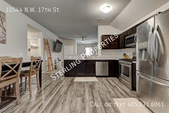 Building Photo - 10544 NW 17th St