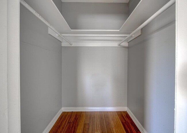 Building Photo - 4806 Avenue F