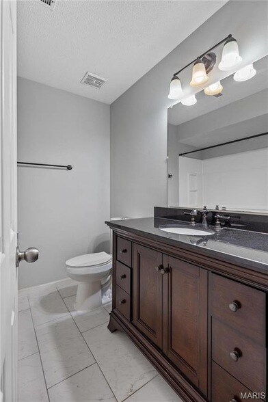 Building Photo - 147 Harbor View Dr