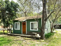 Building Photo - Guest House in Ojai! Country Living!