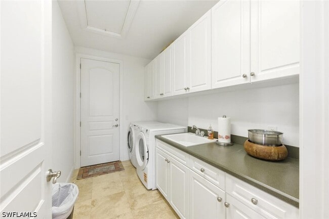 Building Photo - 2538 Marquesa Royale Ln