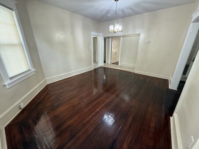 Building Photo - 2445 43rd St