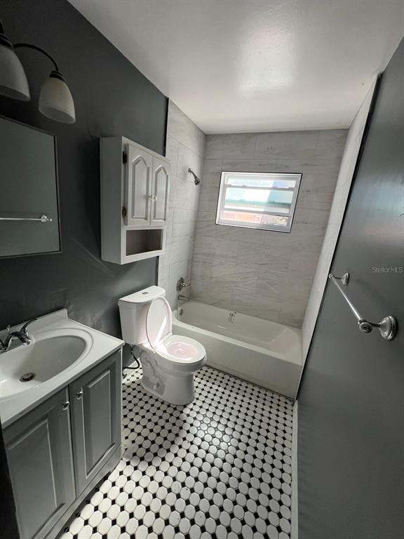 Building Photo - 300 83rd Ave N