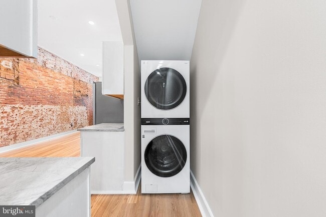 Building Photo - 1614 N 2nd St