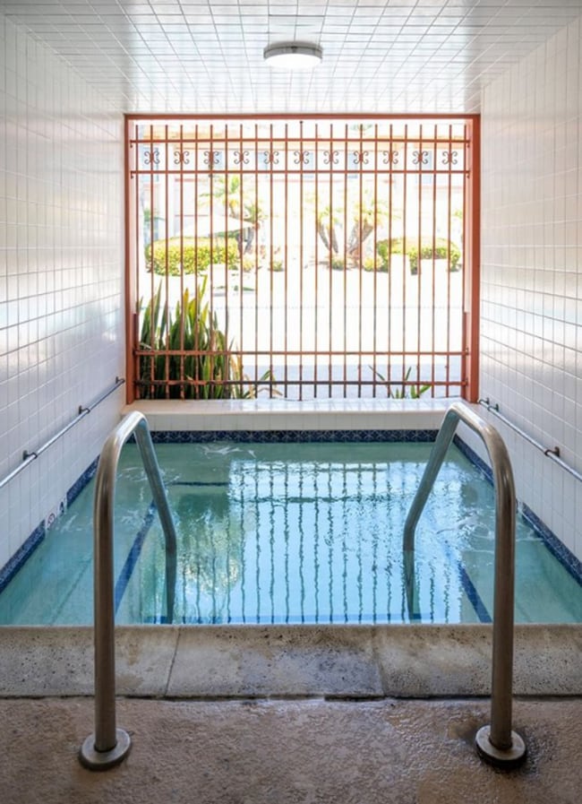 Building Photo - COZY 2BD/2BA CONDO AVAILABLE IN SAN DIEGO