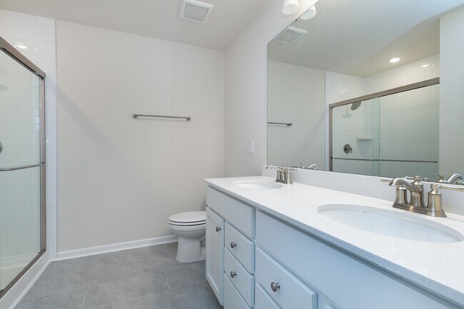 Building Photo - 237 Ribbon Rail St