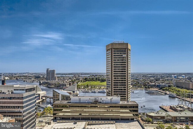 Building Photo - 414 Water St