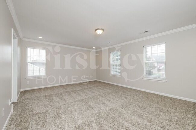 Building Photo - 4183 Shadetree Dr