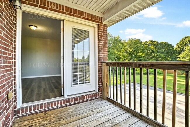 Building Photo - 306 Keeneland Dr