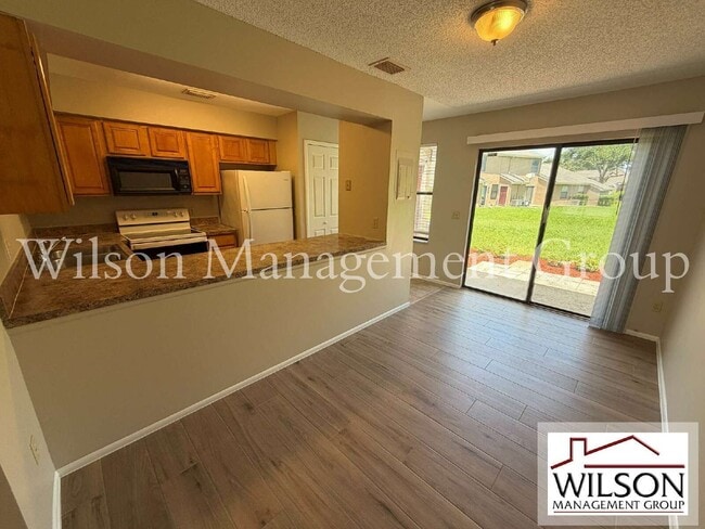 Building Photo - 609 Casa Park A Ct