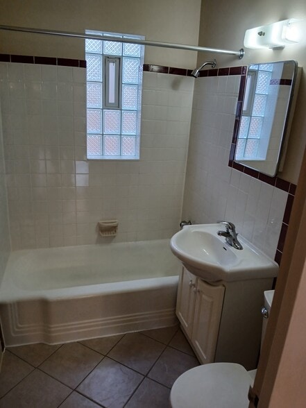 Bathroom - 6945 Stanley Ave