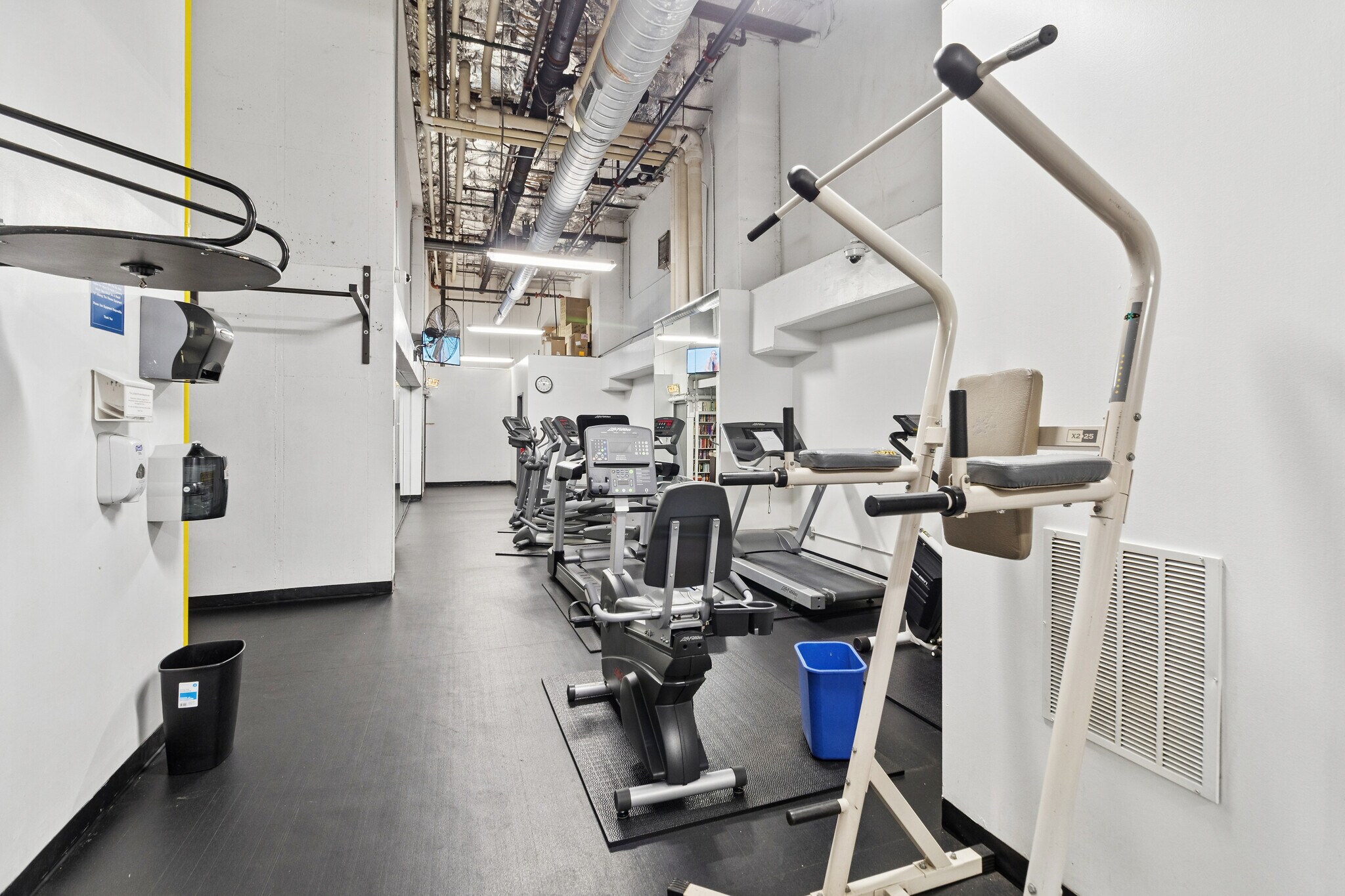 Fitness Center - 1212 N La Salle Dr
