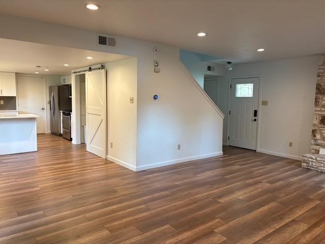 Building Photo - 7002 Crystalbrook Dr