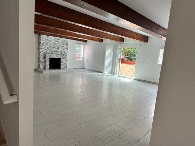Building Photo - 15556 Vanowen St