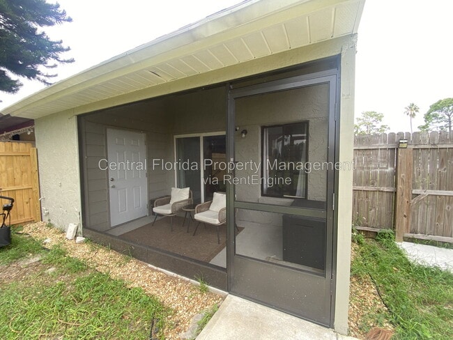 Building Photo - 2709 Hunt Club Ln