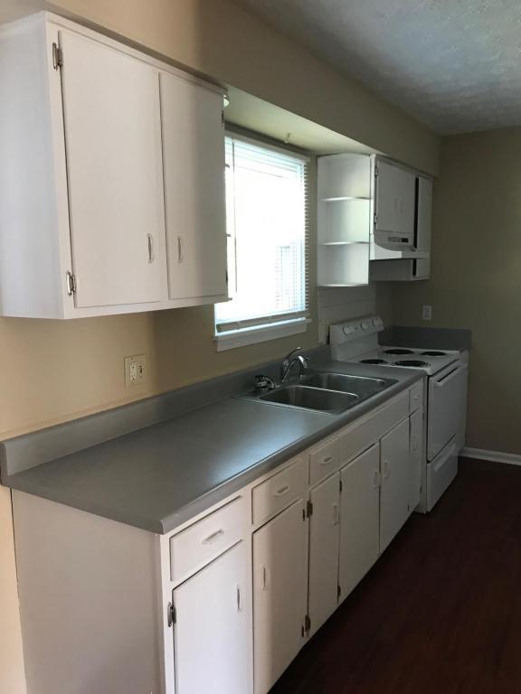 Building Photo - 1811 Dalton Ct