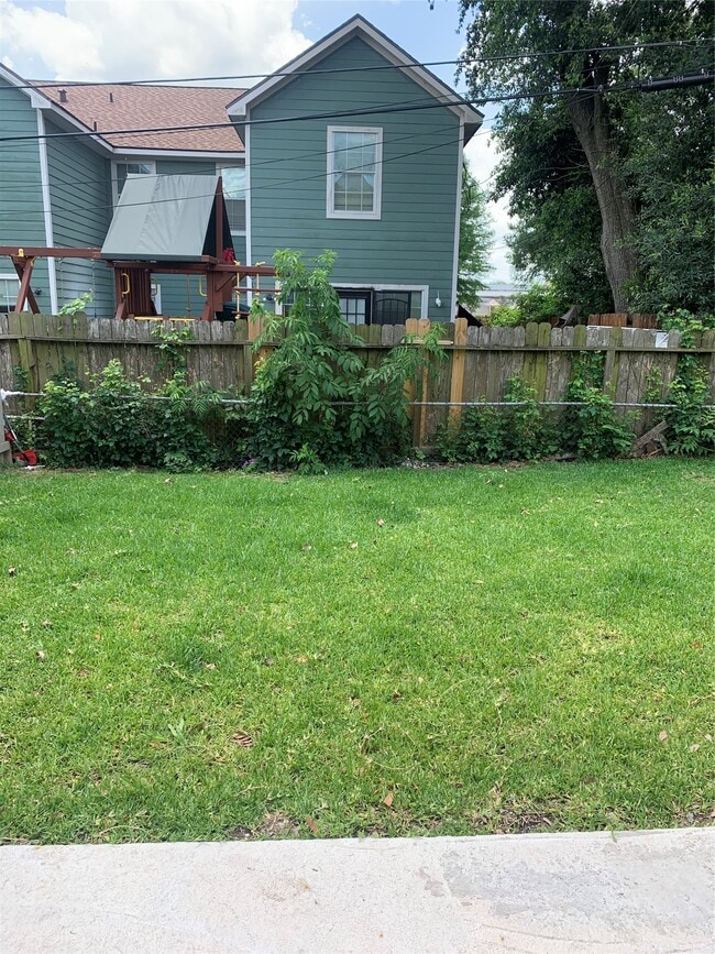 Building Photo - 4122 Mallow St