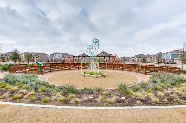Building Photo - 4031 Heatherton Dr