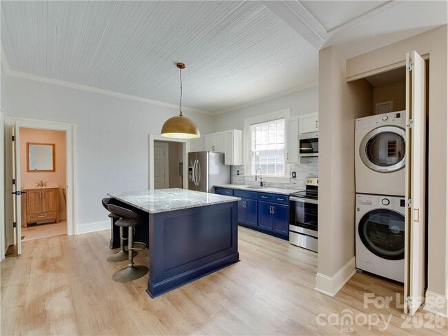 Building Photo - 1100 Pegram St