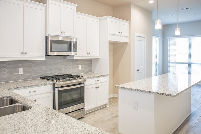 Building Photo - 10465 Wild Rice