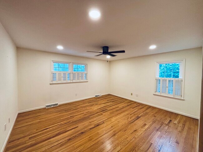 Building Photo - 7743 Highgate Pl