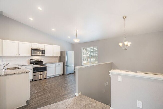 Building Photo - 6894 Asher Trail