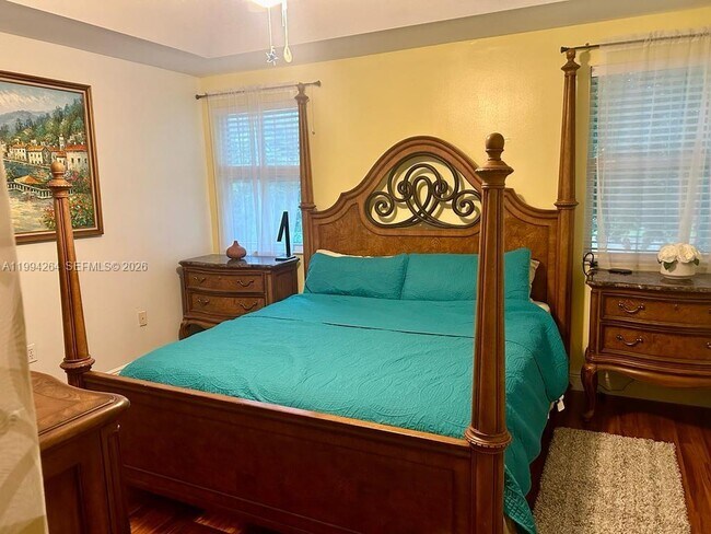 Building Photo - 4046 Eastridge Dr