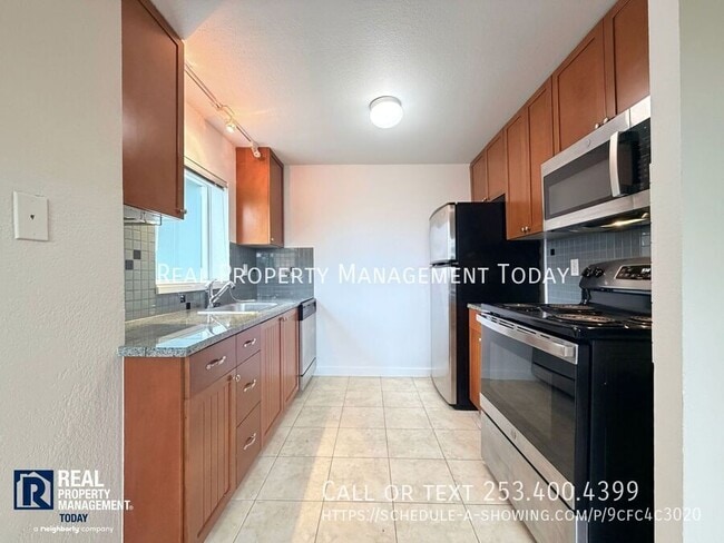 Building Photo - 3008 N Narrows Dr