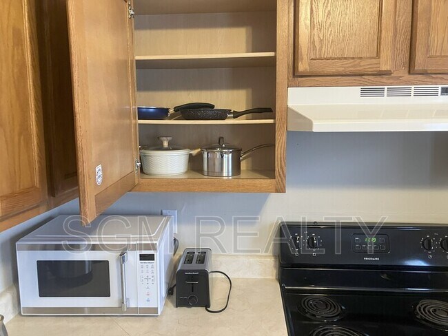 Building Photo - 1009 Belle Valley Dr
