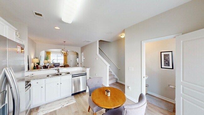 Building Photo - 13445 Calloway Glen Dr