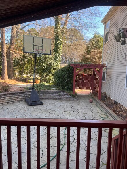 Building Photo - 4700 Porchaven Ln