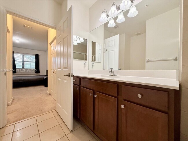 Building Photo - 10600 NW 88th St