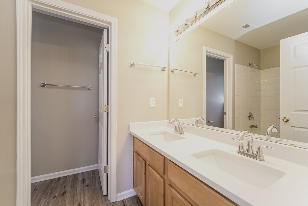 Building Photo - 9216 Aloysia Ln