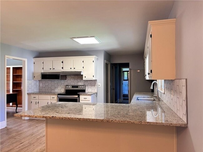 Building Photo - 462 Gibson Trail