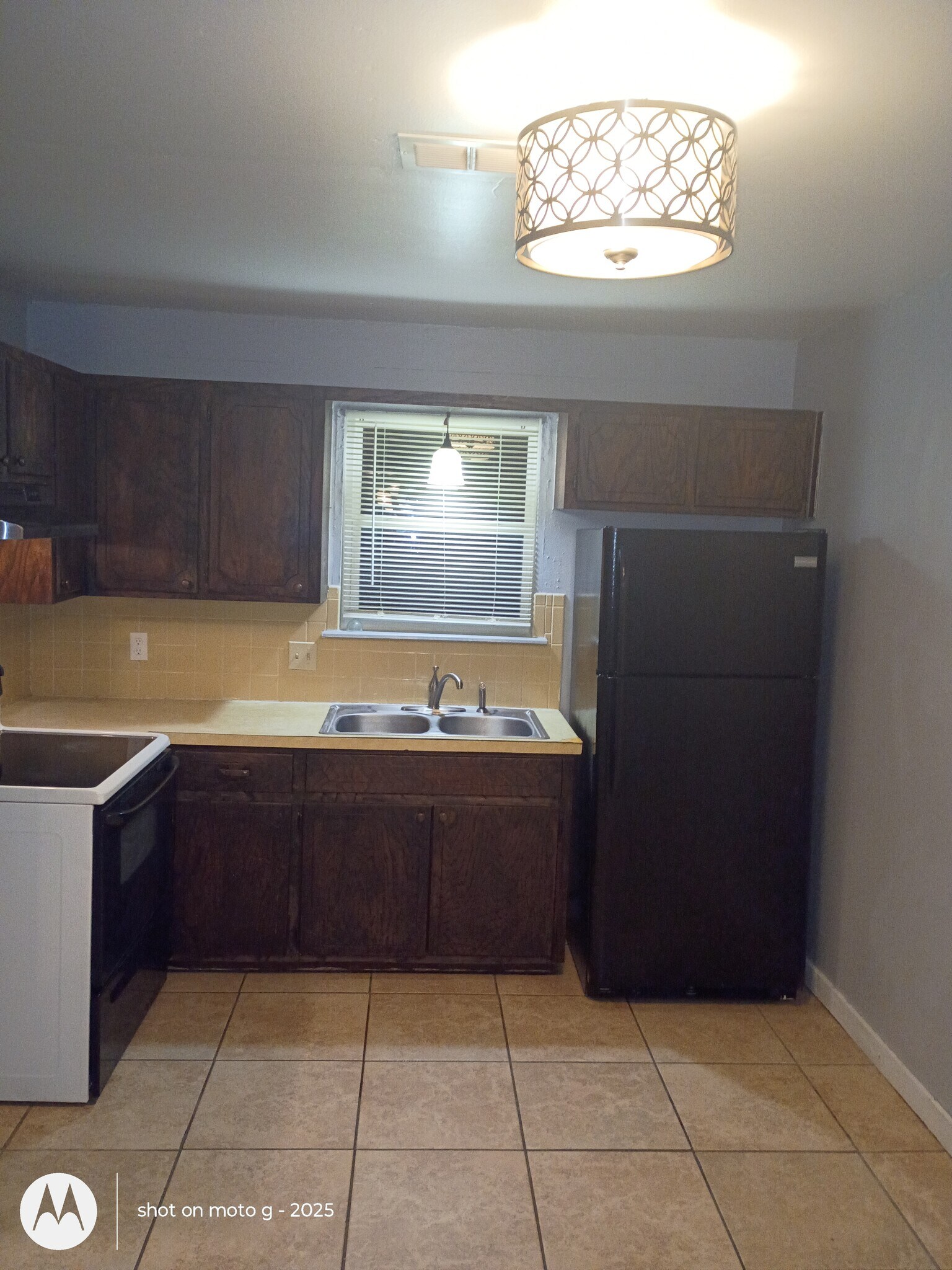 Kitchen - 506 Buena Vista Ave