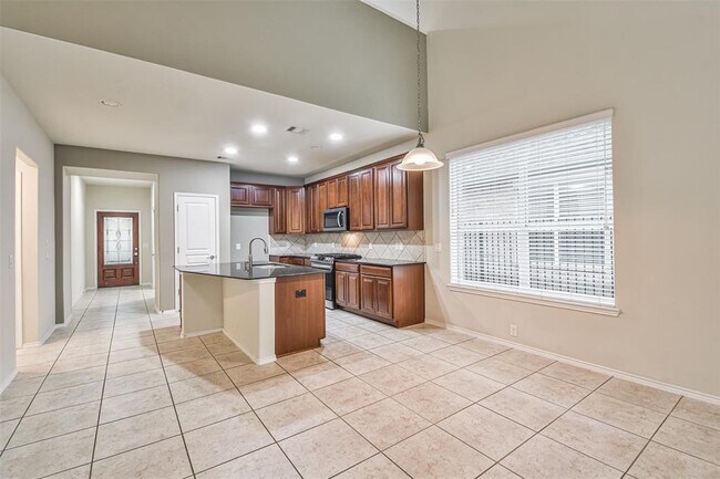 Building Photo - 2 Tidwillow Pl