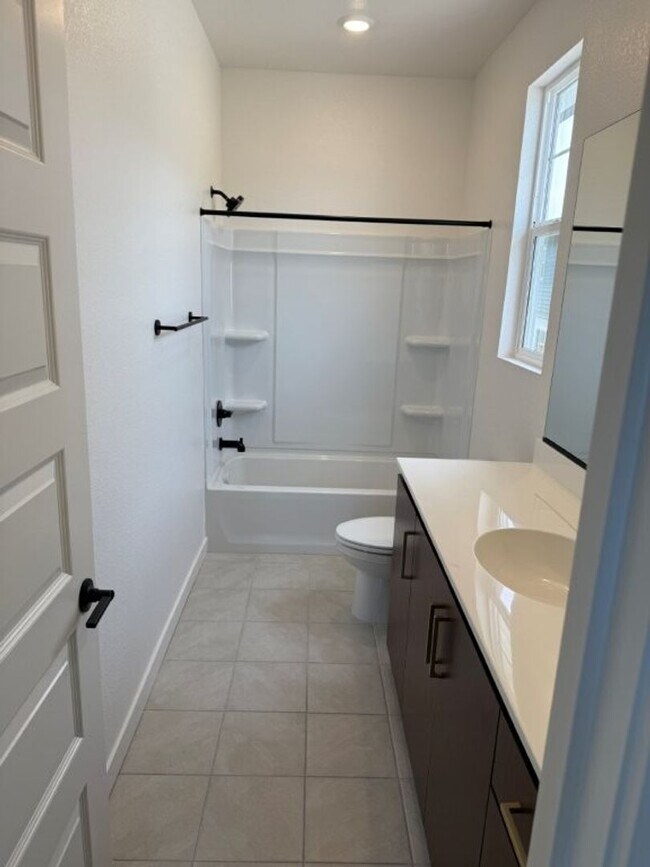 Building Photo - Brand New Desirable One Lake Subdivision -...