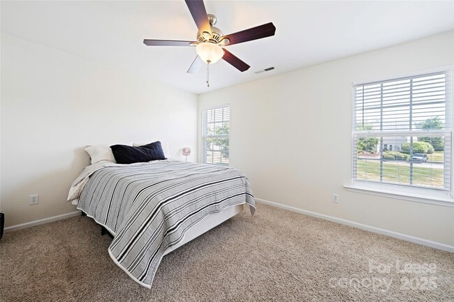 Building Photo - 10606 Trolley Run Dr