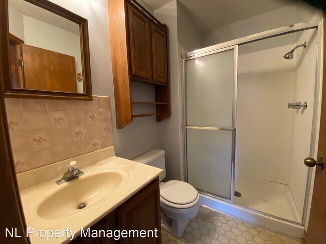 Building Photo - 2 br, 2 bath House - 3523 Comstock Ave.