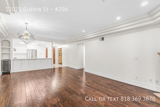 Building Photo - 12021 Guerin St