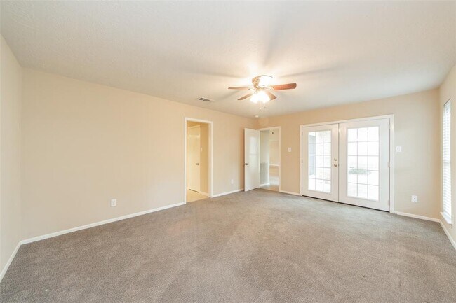 Building Photo - 11407 Briar Rose Dr