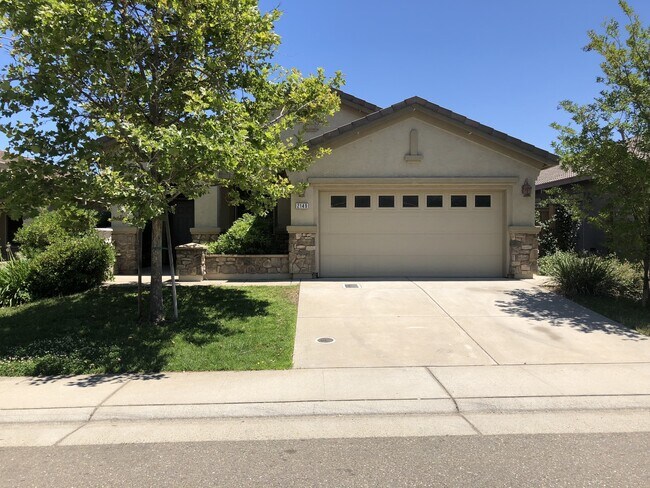 Primary Photo - Highly Desired 4 Bedroom Empire Ranch Home!