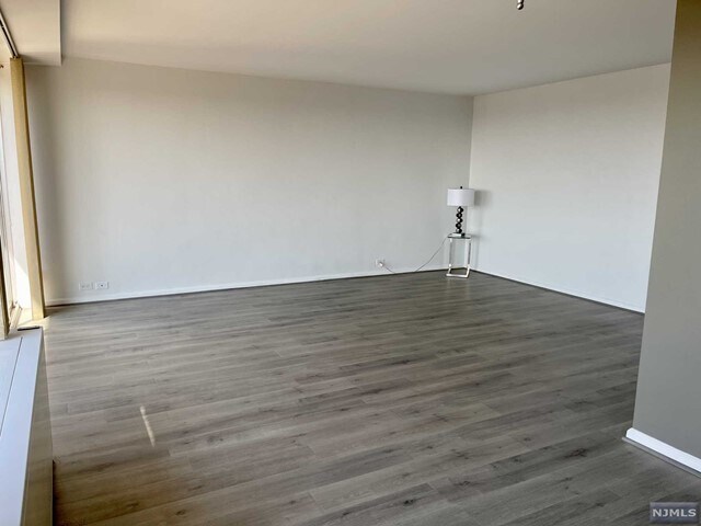 Building Photo - 1 Horizon Rd