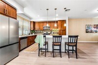 Building Photo - 664 Colorado Cir