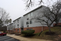 Building Photo - Breton Bay Gardens