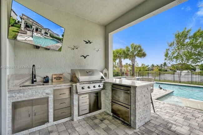 Building Photo - 12474 Solana Bay Cir