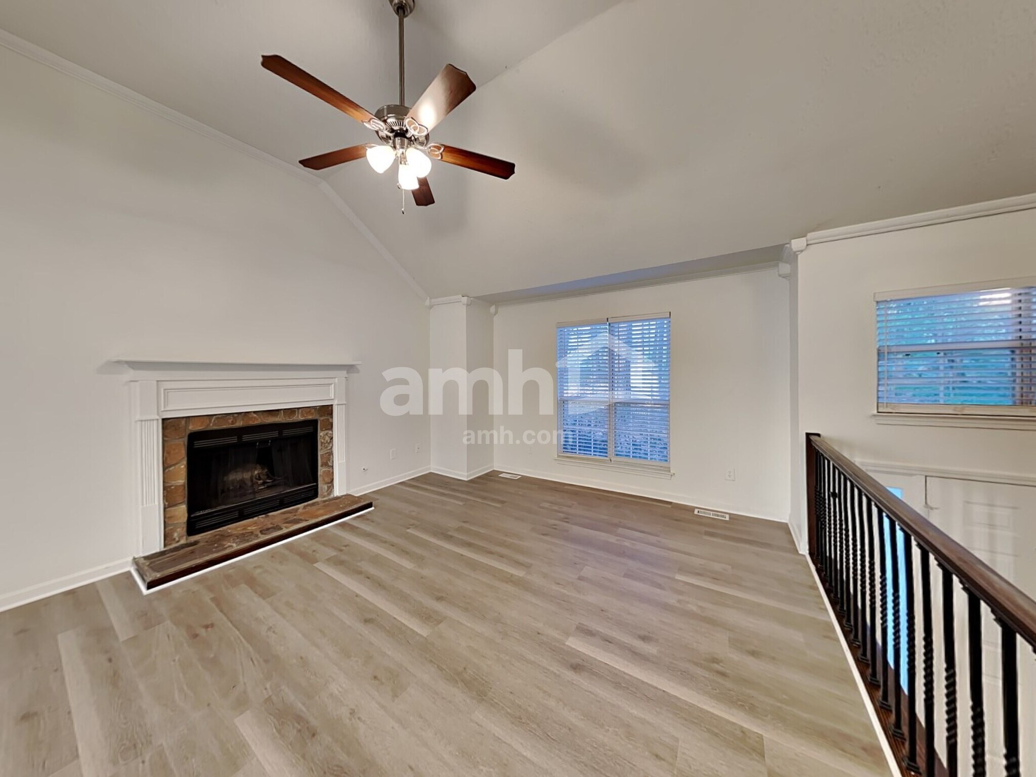 Building Photo - 154 Spring Creek Ct