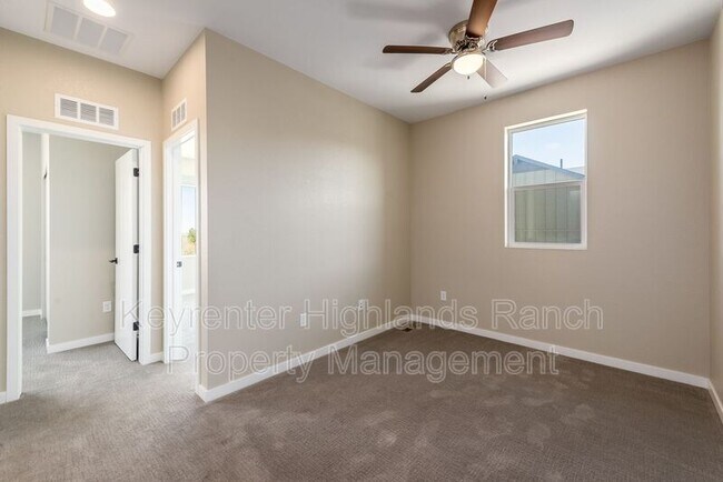 Building Photo - 955 Ramblestone St